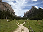 Moutains above Selva